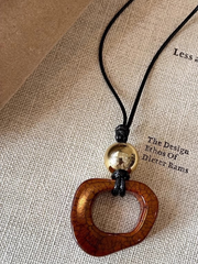 Women's Esthetics & Stylish Necklace