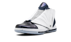 16 Retro 683075 106