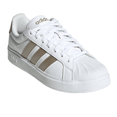 Streettalk Lace Up Sneakers
