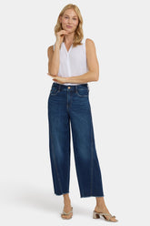 Alyssa Relaxed Crop Jeans - Sunset Villa