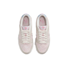 Nike Dunk Low 'Valentine's Day' Women's (2026)