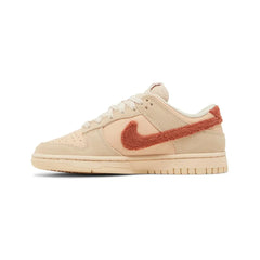 Dunk Low 'Terry Swoosh' W (2022)