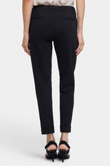 Cassidy Ankle Pull-On Trouser Pants In Petite - Black