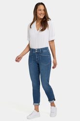 Margot Girlfriend Jeans In Petite - Lake Notre-Dame