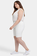 Briella 11 Inch Denim Shorts In Plus Size - Optic White