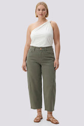 Alyssa Relaxed Crop Jeans In Plus Size - Desert Green