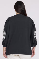 Embroidered Knit Blouse In Plus Size - Black Ivory