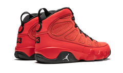 9 Retro "Motorboat Jones" 302370 645