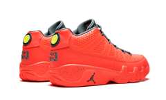 9 Retro Low "Bright Mango"