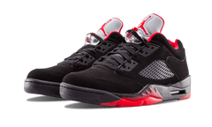5 Retro Low "Alternate 90" 819171 001