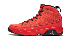9 Retro "Motorboat Jones" 302370 645