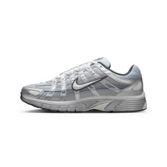 P 6000 'Metallic Silver Summit White Wolf Grey' (2025)