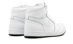 1 Retro High OG "White Perforated" 555088 100