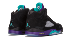 5 Retro "Black Grape" 136027 007