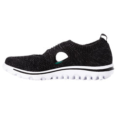 TravelActiv Avid Walking Shoes