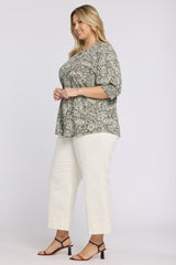 Pleated Short Sleeved Blouse In Plus Size - Leafy Rose