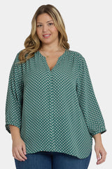 Pintuck Blouse In Plus Size - Adeline Dots