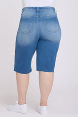 Kristie '80s Bermuda Denim Shorts In Plus Size - Pacifica