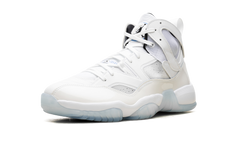 Jumpman Two Trey "Legend Blue" DO1925 104