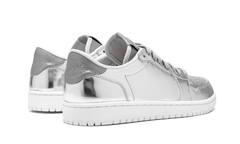 1 Low Pinnacle "Metallic Silver" 852549 003